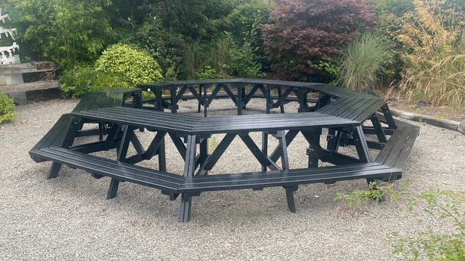 octagon bench featured image plastic furniture Next Generation Plastics octagon bench featured image plastic furniture Next Generation Plastics